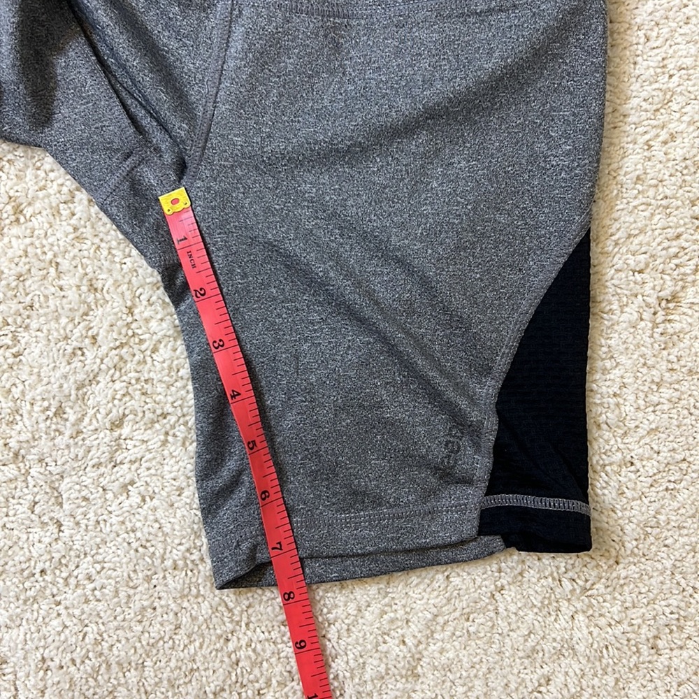 Reebok Bermuda Color Block Biker Short - Picture 9 of 9